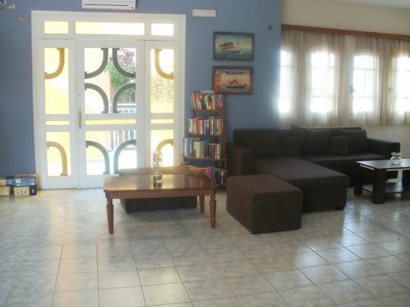 Ormos Atalia Aparthotel Bali  ภายนอก รูปภาพ