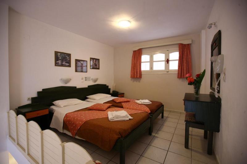 Ormos Atalia Aparthotel Bali  ภายนอก รูปภาพ